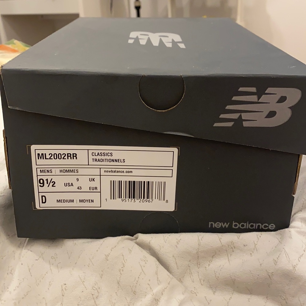 *SOLD* Men’s New Balance 2002R Light Blue | Never Worn